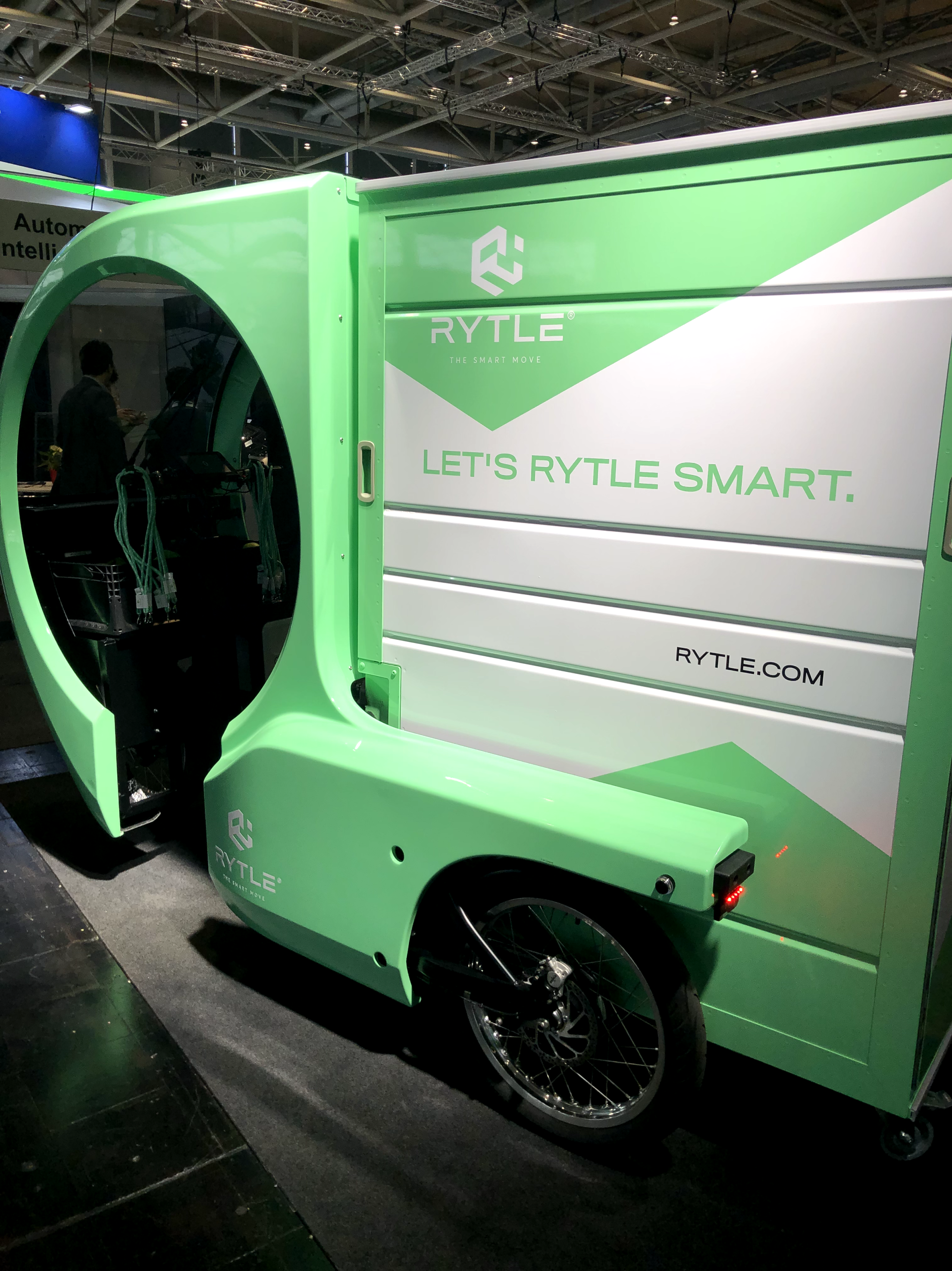Planejamento urbano, transporte e inovação com a UniQ na IAA Transportation